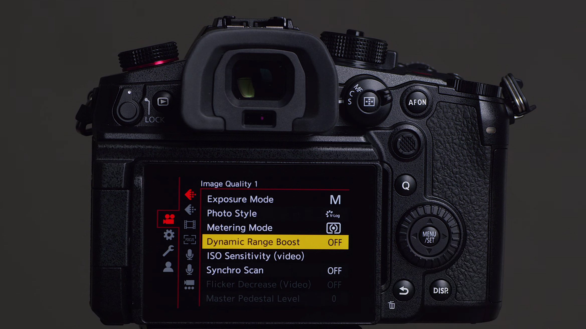 A camera screen showing Panasonic's Dynamic Range Boost mode